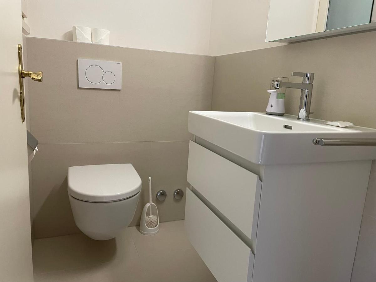 Minusio-Locarno: Navengana Apt.4 ภายนอก รูปภาพ